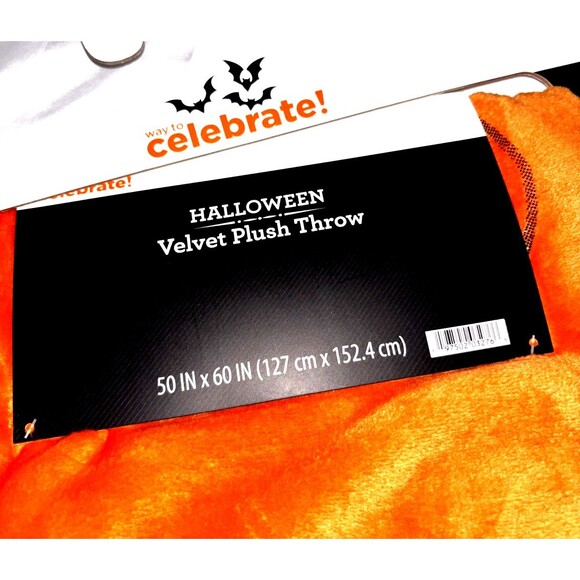 Way To Celebrate 50"x60" Orange Pumpkin Plush Throw Halloween Blanket NEW - Picture 4 of 4